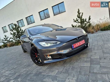 Авто Tesla Model S 2017 № 8240351