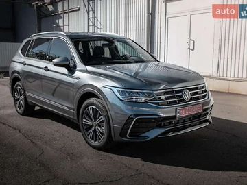 Авто Volkswagen Tiguan Allspace 2024 № 8240497