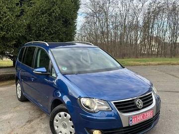 Авто Volkswagen Touran 2010 № 8240560