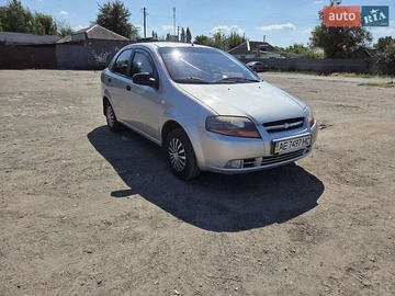 Авто Chevrolet Aveo 2005 № 8240655