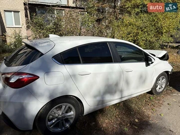Авто Chevrolet Cruze 2016 № 8240833
