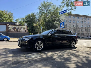Авто Audi A4 2016 № 8240879
