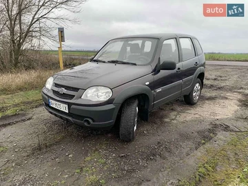 Авто Chevrolet Niva 2015 № 8241178