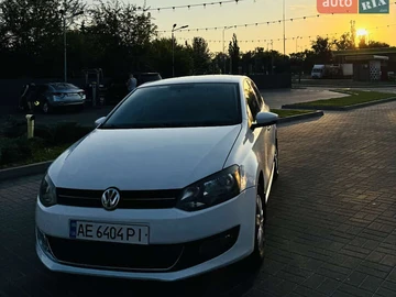 Авто Volkswagen Polo 2013 № 8241184