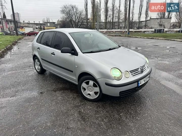 Авто Volkswagen Polo 2004 № 8241439