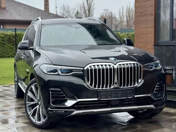 Авто BMW X7 2022 № 8241698