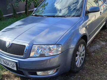 Авто Skoda Superb 2004 № 8241817