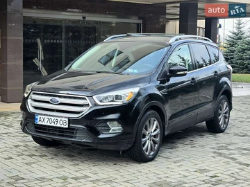 Авто Ford Escape 2017 № 8241851