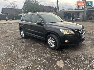 Авто Volkswagen Tiguan 2011 № 8241880