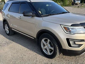 Авто Ford Explorer 2017 № 8242006