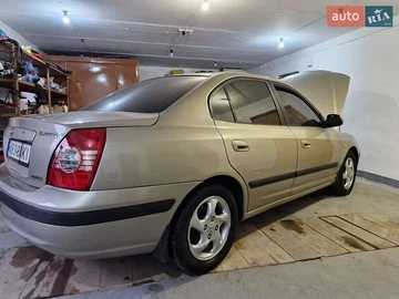 Авто Hyundai Elantra 2005 № 8242137