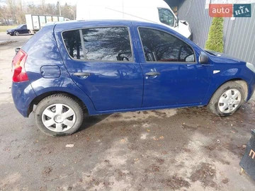 Авто Dacia Sandero 2009 № 8242149
