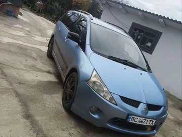 Авто Mitsubishi Grandis 2004 № 8242161