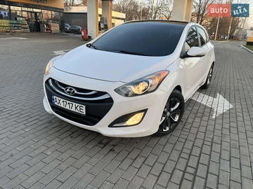 Авто Hyundai Elantra 2012 № 8242291
