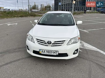 Авто Toyota Corolla 2010 № 8242393