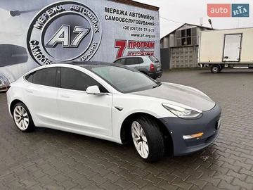 Авто Tesla Model 3 2018 № 8242464