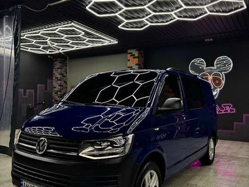 Авто Volkswagen Transporter 2018 № 8242498