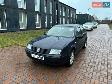 Авто Volkswagen Bora 2004 № 8242717