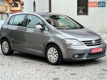 Авто Volkswagen Golf Plus 2009 № 8242782