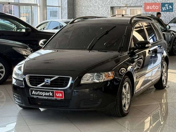 Авто Volvo V50 2008 № 8242795