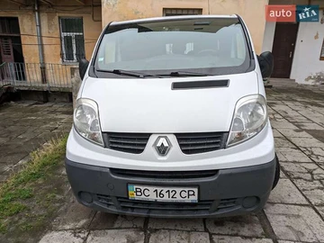 Авто Renault Trafic 2010 № 8243010