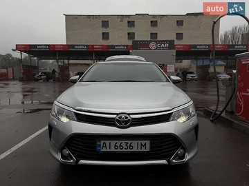 Авто Toyota Camry 2017 № 8243050