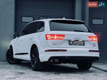Авто Audi Q7 2019 № 8243054