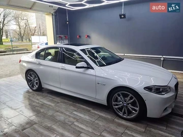 Авто BMW 5 Series 2013 № 8243061