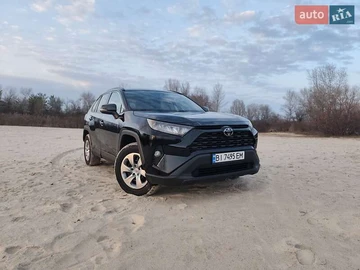 Авто Toyota Rav4 2019 № 8243067