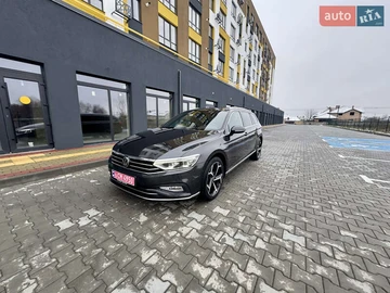 Авто Volkswagen Passat 2020 № 8243076