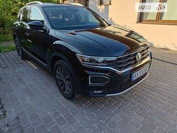 Авто Volkswagen T-Roc 2021 № 8243084