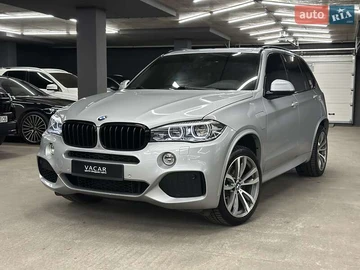 Авто BMW X5 2017 № 8243090