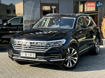 Авто Volkswagen Touareg 2018 № 8243161