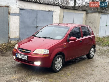 Авто Chevrolet Aveo 2005 № 8243237