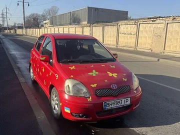 Авто Toyota Yaris 2003 № 8243266