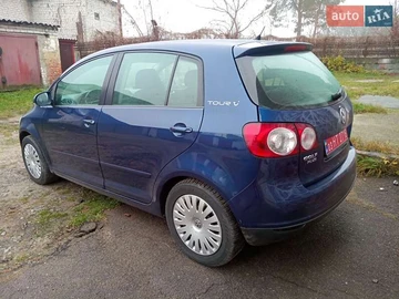 Авто Volkswagen Golf Plus 2007 № 8243303