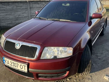 Авто Skoda Superb 2003 № 8243391