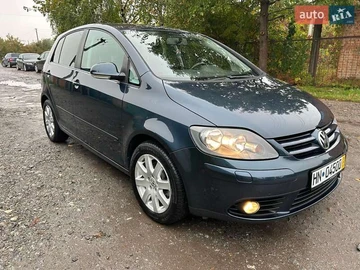 Авто Volkswagen Golf Plus 2007 № 8243403