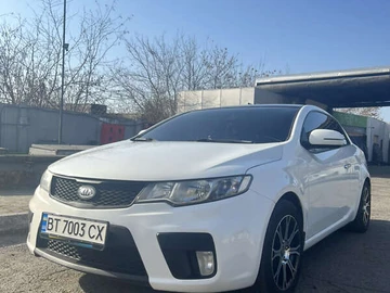 Авто KIA Cerato 2011 № 8243411