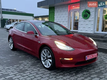 Авто Tesla Model 3 2019 № 8243522