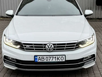 Авто Volkswagen Passat 2017 № 8243604