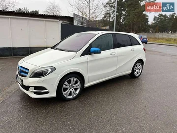 Авто Mercedes B-Class 2015 № 8243894
