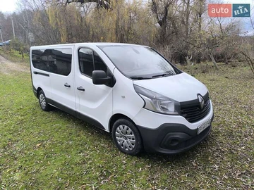 Авто Renault Trafic 2016 № 8243952