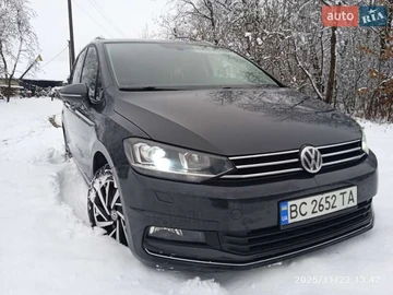 Авто Volkswagen Touran 2018 № 8243983