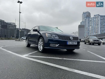 Авто Volkswagen Passat 2018 № 8243987
