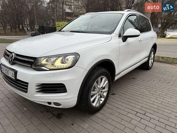 Авто Volkswagen Touareg 2012 № 8243994