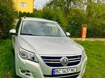 Авто Volkswagen Tiguan 2008 № 8244024