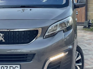 Авто Peugeot Traveller 2018 № 8244047