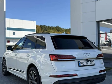 Авто Audi Q7 2020 № 8244049