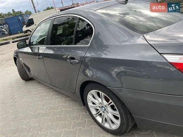 Авто BMW 5 Series 2007 № 8244102